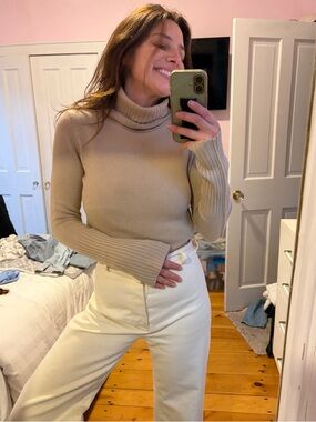 Inhabit 100% Cashmere Beige Turtleneck Sweater Fitted Minimalist sz M
